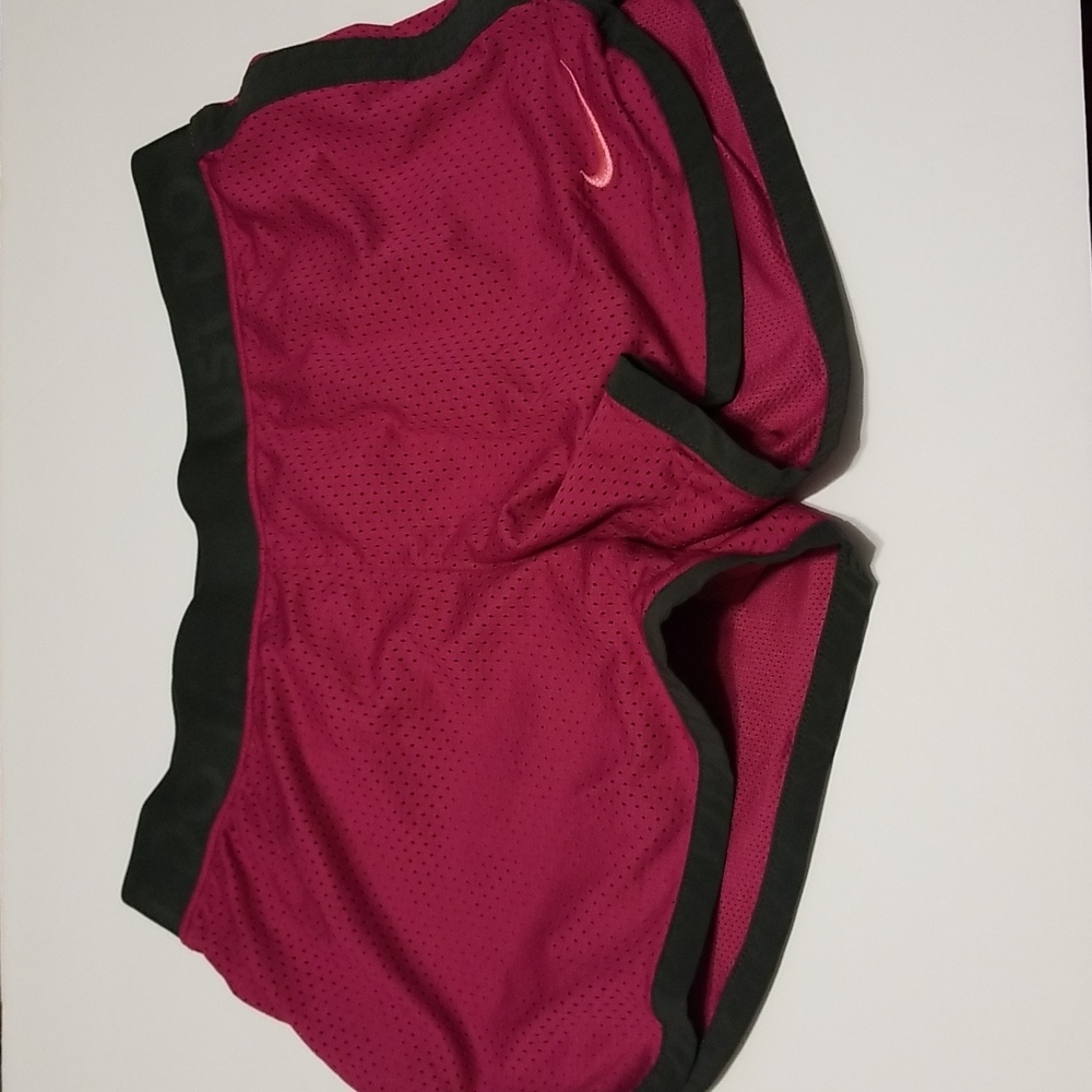 NIKE Dri Fit Mesh Athletic Shorts Womens Sz Small Cranberry Gray Waist & Trim